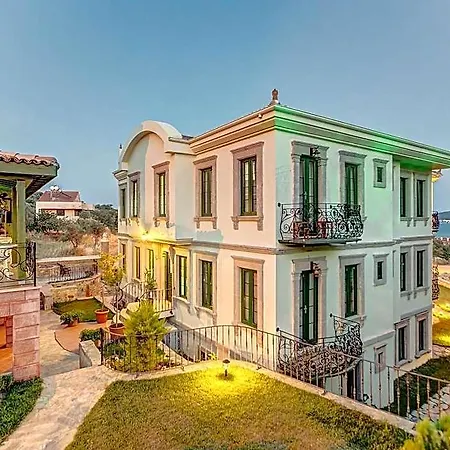 Cunda Esen Hotel Ayvalı