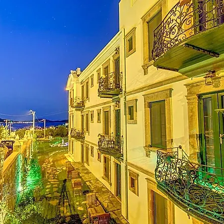 Cunda Esen Hotel Ayvalı