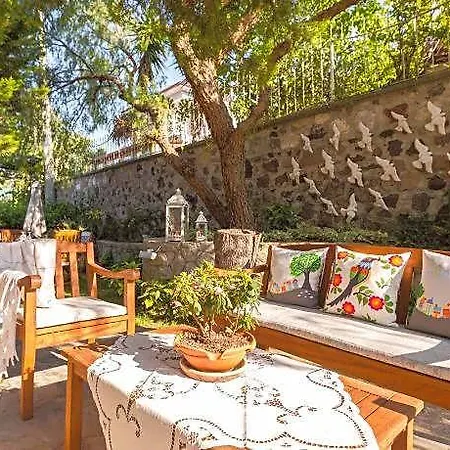 Hotel Cunda Esen 3*